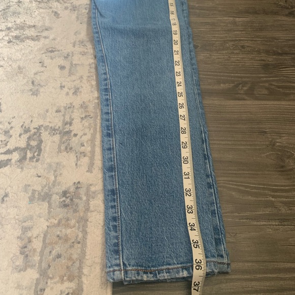 Levi’s Wedgie Straight Jeans - Picture 13 of 13
